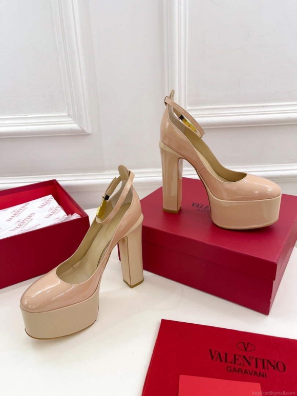 Valentino Garavani Tan-go Platform Pump In Patent Leather 155MM light Pink