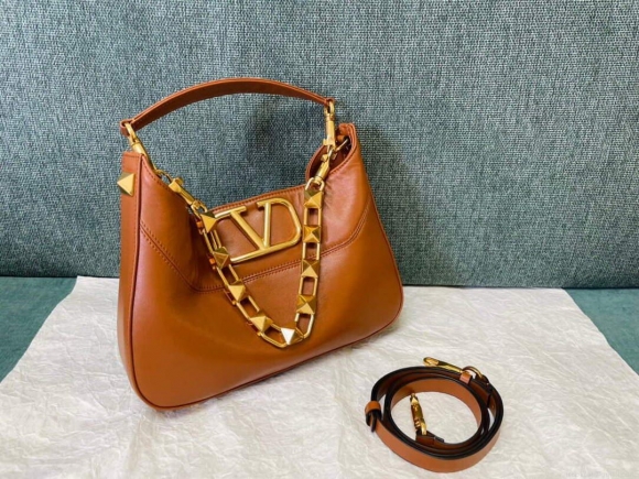 Valentino V0570 Stud Sign Grainy Calfskin Hobo Bag Brown