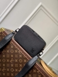 LV M59161 Louis Vuitton Alpha Wearable Wallet Black