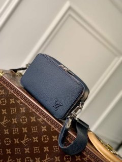 LV M59161 Louis Vuitton Alpha Wearable Wallet Blue