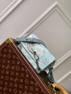 LV M22637 Louis Vuitton Steamer Wearable Wallet Crystal Blue