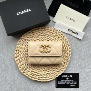 Chanel AP1790 19 flap Card Holder shiny lambskin gold tone ruthenium finish metal Beige