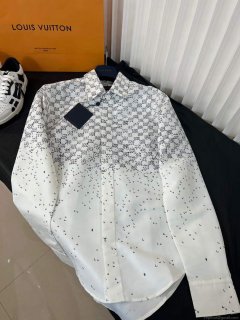 Louis Vuitton LV 1AA5EW Damier Spread Long Sleeved Shirt L88040