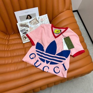 Gucci 693637 adidas x Gucci cropped T-shirt for women pink