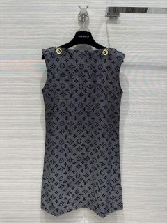 Louis Vuitton 1ABCBS Inverted Mahina Monogram Chain Shoulder T-Shirt Dress L33560