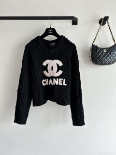 Chanel Women’s Fashion Clothing Sweater CC69147