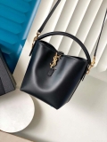 YSL 7490362 Le 37 Small In Shiny Leather Black