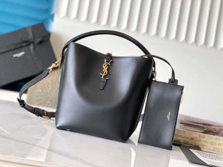 YSL 7428282 Le 37 Bucket In Shiny Leather Black