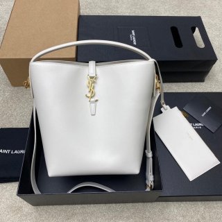 YSL 742828 Le 37 In Vegetable-Tanned Leather White